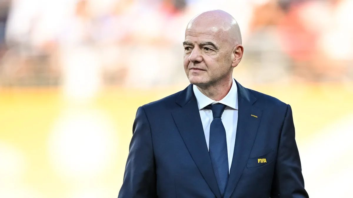 UEFA rupe rândurile cu Infantino și pregătește un contracandidat puternic la FIFA