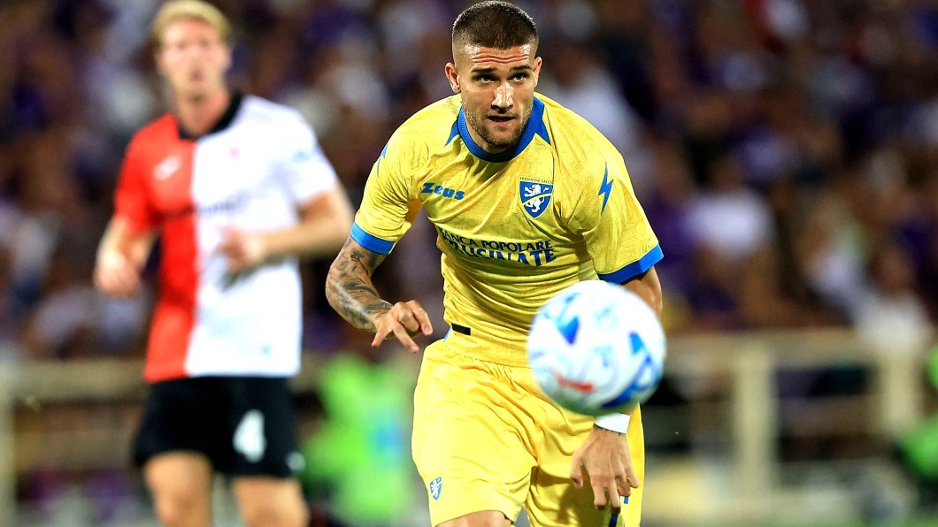Daniel Bîrligea, din nou rezervă la Frosinone: 20 de minute în victoria cu Venezia