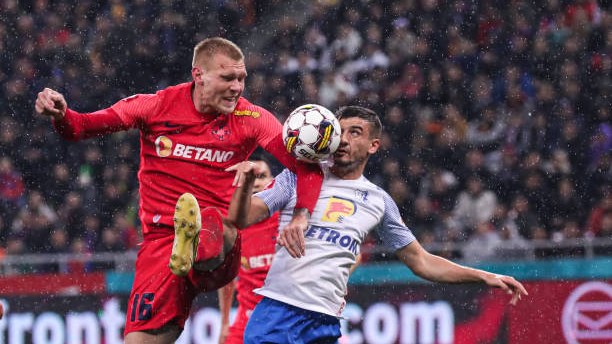 Cădere liberă pentru Dragoș Nedelcu: fost internațional, semnează în liga a treia